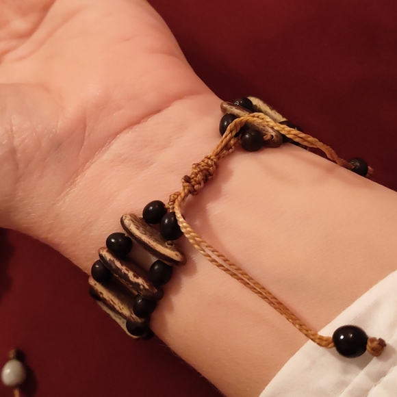 Beautiful bracelet, made of natural materials - Picture 2 of 4